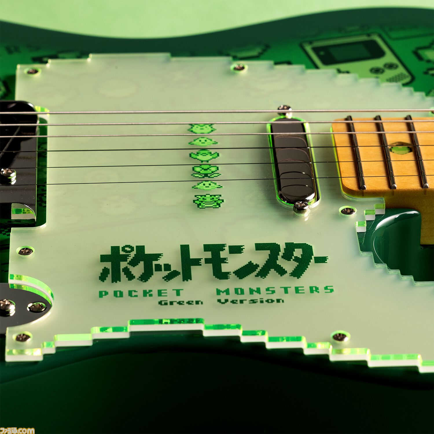 『ポケモン赤・緑』Fenderコラボギター発表、ボディには当時のゲーム画面をドット絵グラフィックで大胆にデザイン。ノブ操作で8-bitサウンドが加わるギミックも搭載