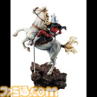 『ガンダム』シャアの乗馬フィギュアが美しい。11月下旬に発売。デラックスの名に相応しい、全高約380mmの迫力満点な逸品