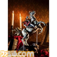 『ガンダム』シャアの乗馬フィギュアが美しい。11月下旬に発売。デラックスの名に相応しい、全高約380mmの迫力満点な逸品