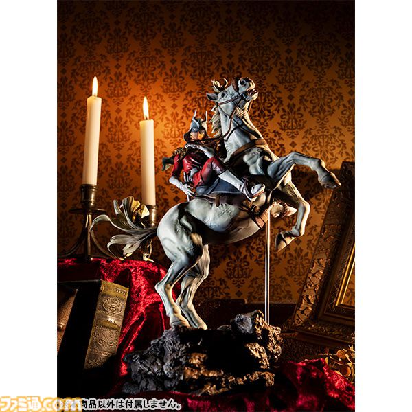 『ガンダム』シャアの乗馬フィギュアが美しい。11月下旬に発売。デラックスの名に相応しい、全高約380mmの迫力満点な逸品