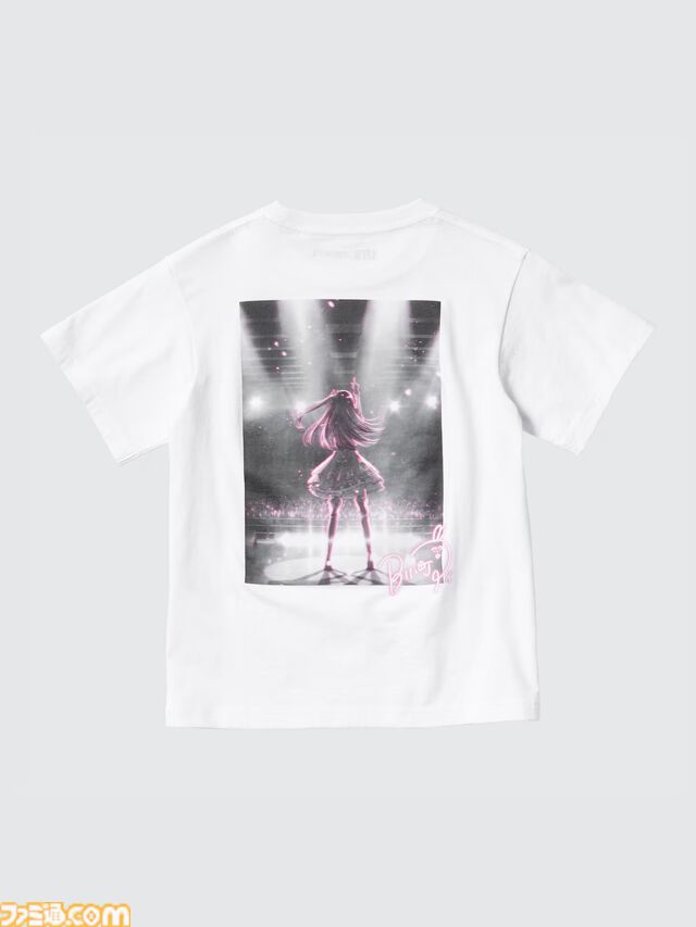 『【推しの子】』ユニクロUTが発売。星のように輝くアイの瞳を引き立てる黒Tなどの限定コレクション。男女兼用のメンズ・キッズ向けに展開